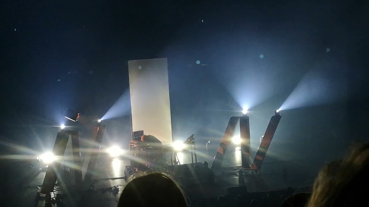 French 79 - Quartz - live @ Olympia Oct 22nd 2021