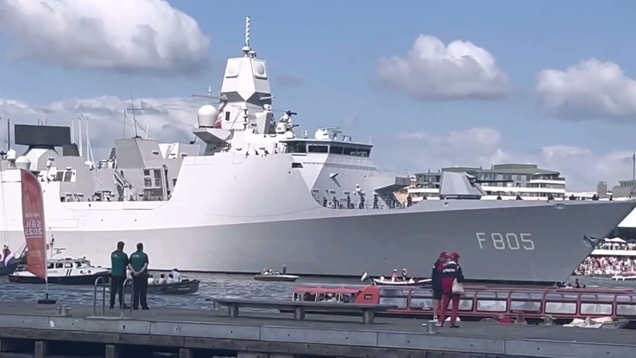 Отправление Sail Amsterdam (последние дни парада Sails)