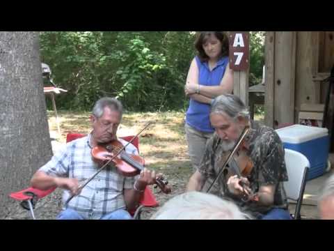 Fiddle Instrumental and Ashoken Farewell - Jamming @