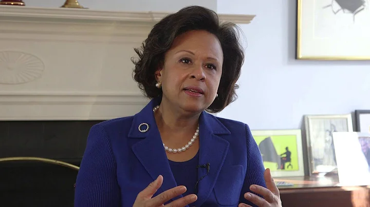 Students Interview Wellesley's New President Dr. P...