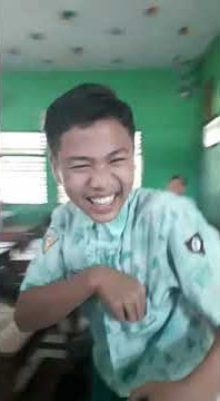 MASA DEPAN IKU DITATAP KURANG NATAP TATAPNE TEMBOK!! 😂😂