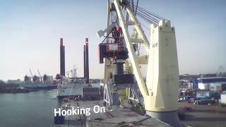 Sal Mv Lone, Loading Fully Erected Tukan Cranes