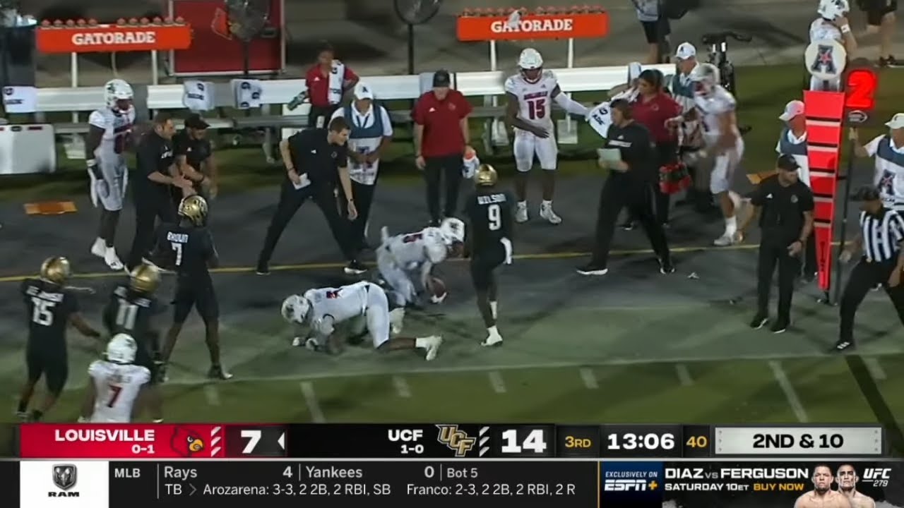UCF DB Divaad Wilson Big Hit vs Louisville | 2022 College Football