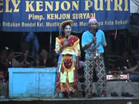 Topeng Betawi Kenjon Ely Sumber jaya