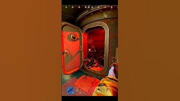 HIS GUN WAS POKING THROUGH THE DOOR IN RUST!🤯 #rust #rustpvp #rustgame #rustshorts #gaming