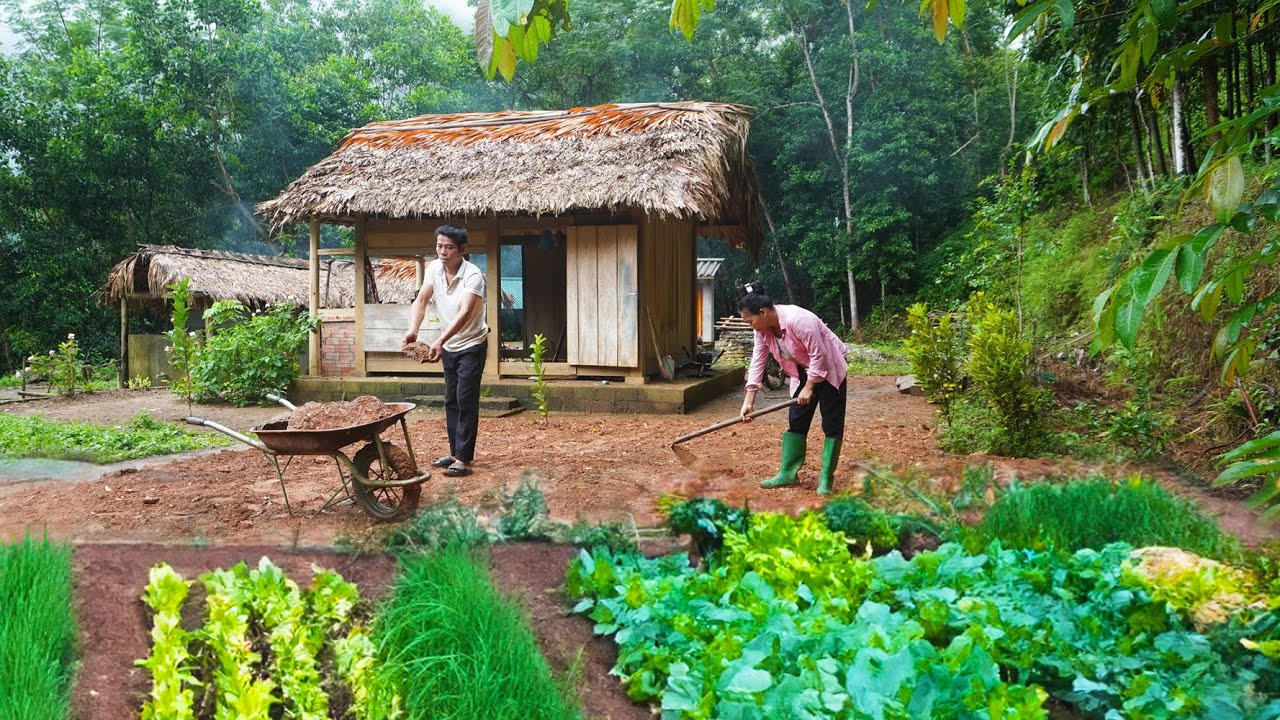 life in the forest DK: Preparing to relocate the 2-story wooden house ...