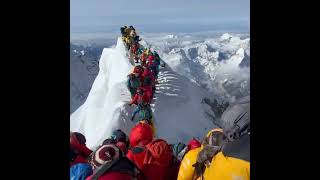 Queuing the Summit of Mount Everest Today #shorts