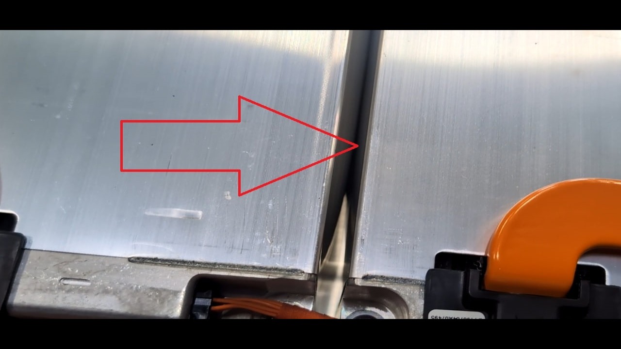 Почему горят электромобили?  Jaguar I-Pace