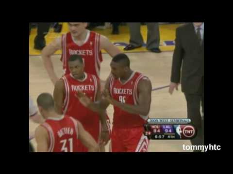 Miami Heat Bench Gives Ron Artest an Elbow for Christmas