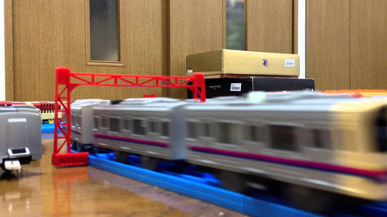 プラレール京王9000系、7000系、高尾山トレインセット プラレール 京王 高尾山トレイン 8000系 9000系 セット 京王電鉄