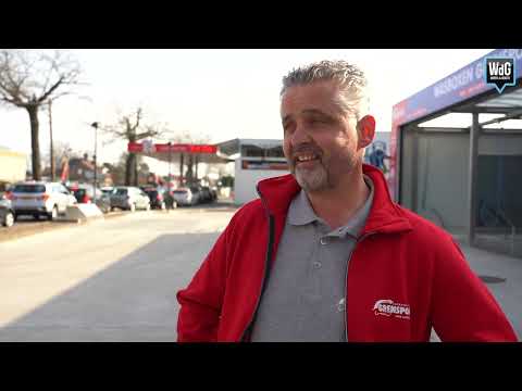 Drukte bij de Belgische benzinepomp