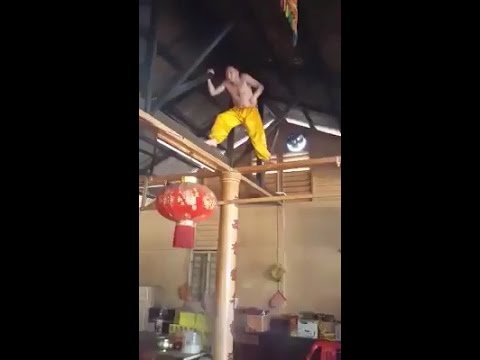 jago-manjat-jika-sudah-dirasuki-dewa-kera-sakti-sun-go-kong