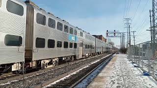 Metra Milwaukee Dist North Line Train #2121 @ Morton Grove. 