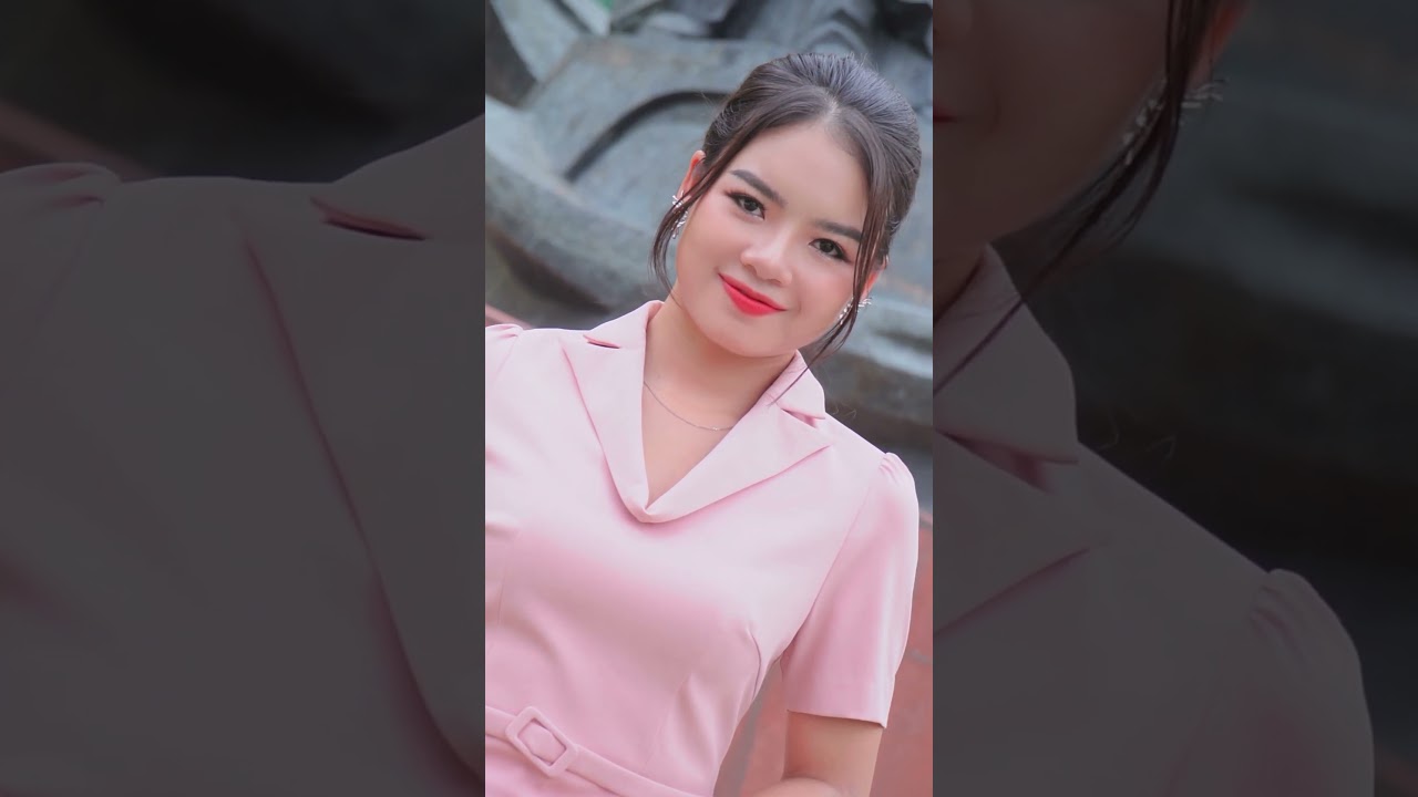 Miss Tourism | Thí sinh Nguyễn Thị Trâm hòa mình cùng nét đẹp Bưu điện TP Hồ Chí Minh