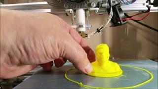 3D printed human head. Scanned using Kinect XBOX 360 and Skanect