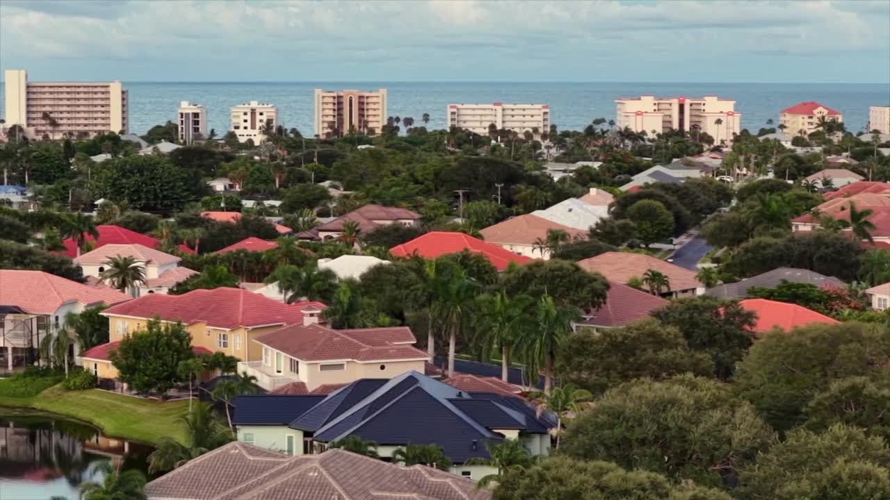 Poll: Florida residents weigh leaving state over rising expenses