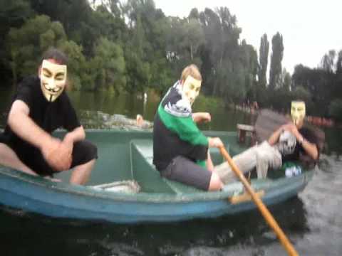 Anonymous Berlin celebrates SeaOrg-Day: Boarding o...