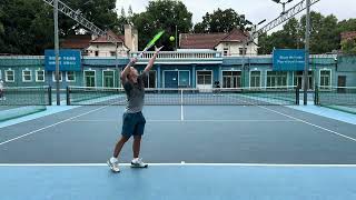 I played a USTA 3.0 super fast runner (full pro set)