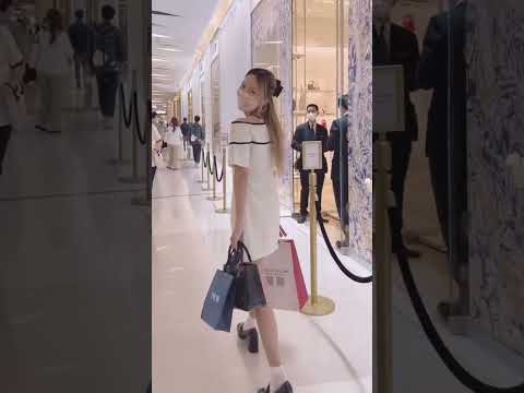 ช้อปปิ้ง-Dior-วันนี้-ซื้ออะไรใ