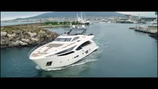 Massimo and Laura boat Scene// 365 days