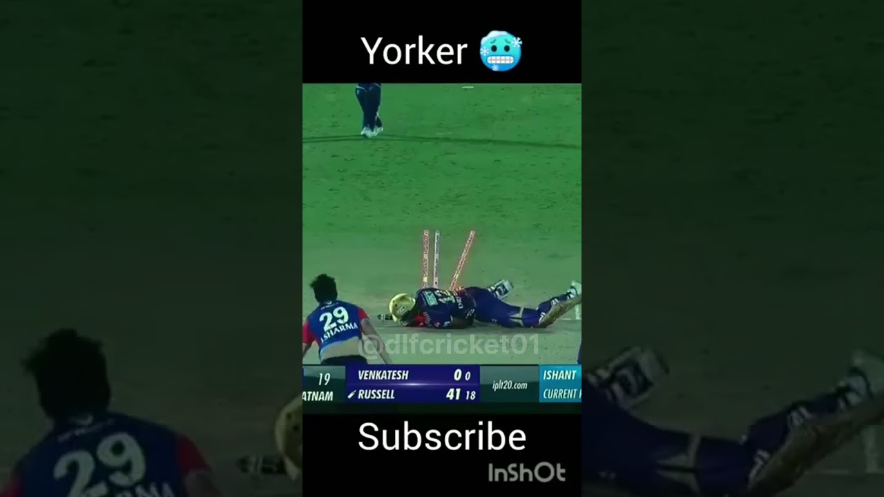 Ishan Sharma's unplayable Yorker to Russell