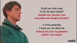 Alec Benjamin - Biarkan Aku Turun Perlahan | Lirik Lagu yang Diterjemahkan