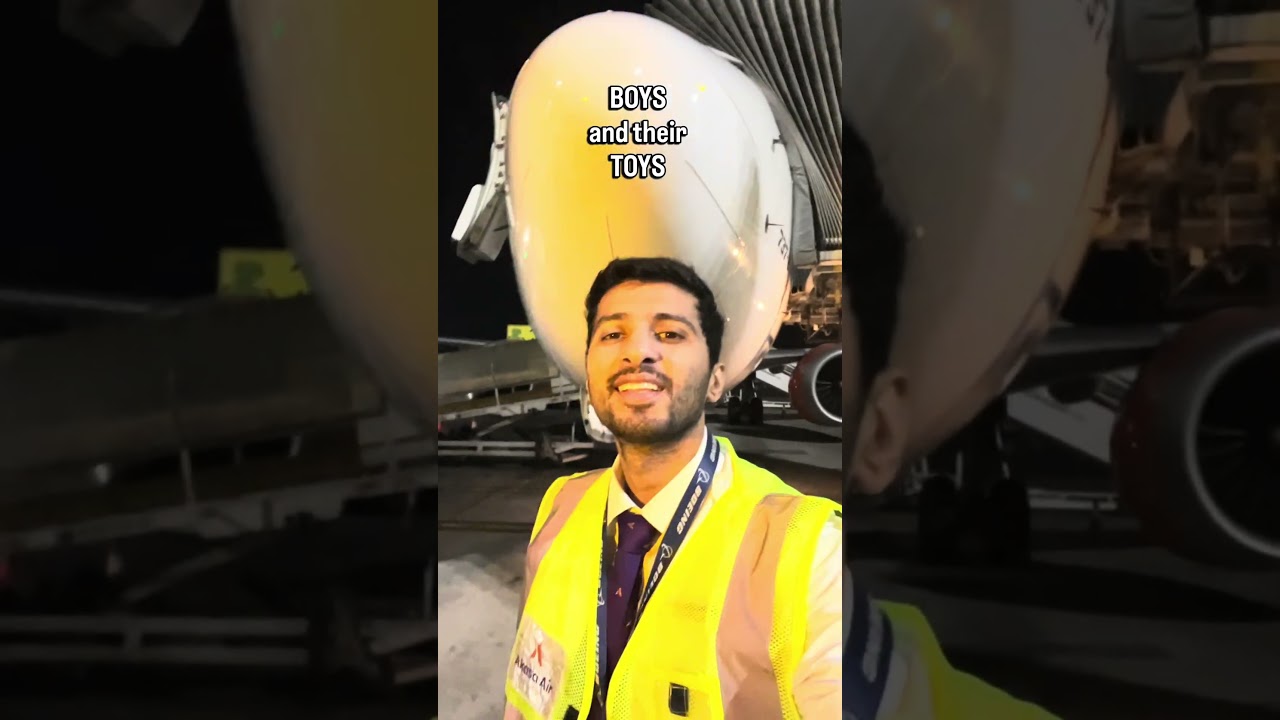 Мальчики и их игрушки!