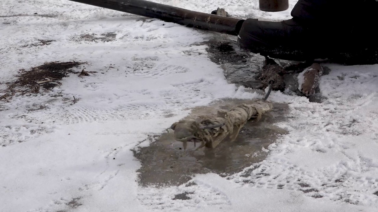 ДОМ НА КРАСРАБЕ СОСЕДИ РЕГУЛЯРНО ЗАТАПЛИВАЮТ НЕЧИСТОТАМИ