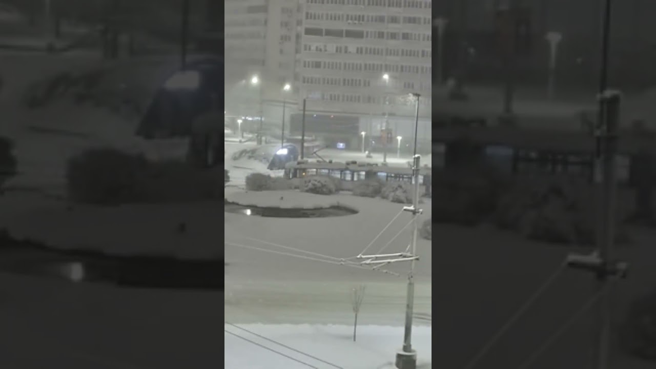 😨⚠️😱BREAKING NEWS! TRAMVAI BLOCAT IN INTERSECTIA OBOR! CE AU FACUT PASAGERII?