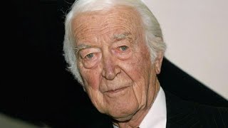 He Dated Raymond Burr in Secret, Now We Know the Reason