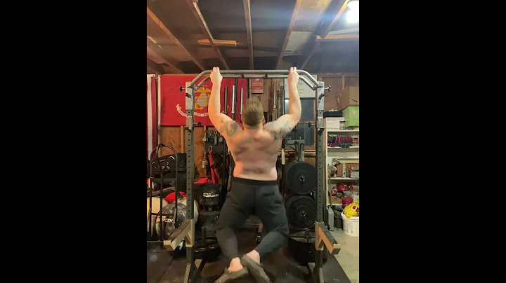 300lb APE CRUSHING 2 FINGER PULL UPS?!?!
