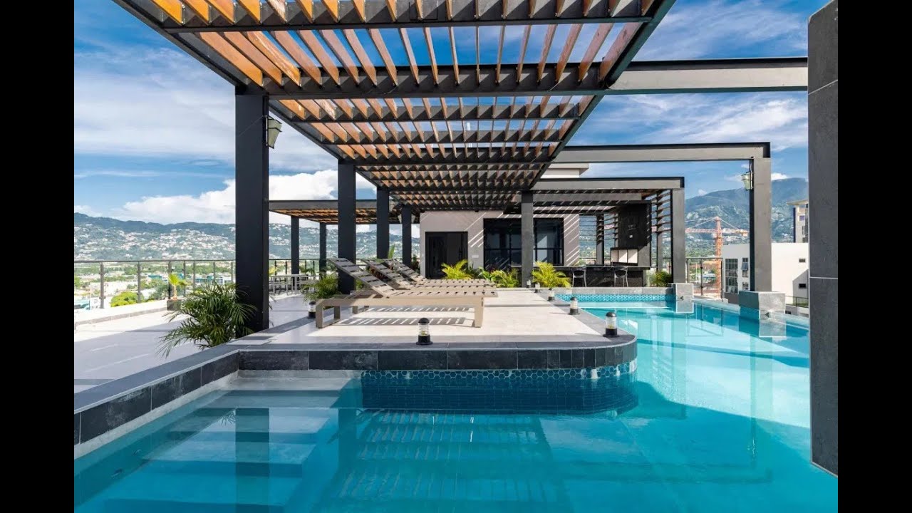 GENESIS - 28 Waterloo Avenue, Kington 8. - FOR RENT