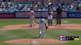 PHI@LAD: Ryu fans Nava for his ninth K of the game