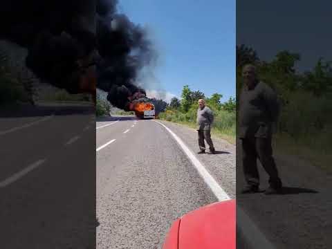 Λαμία: Φωτιά σε λεωφορείο με προσκόπους