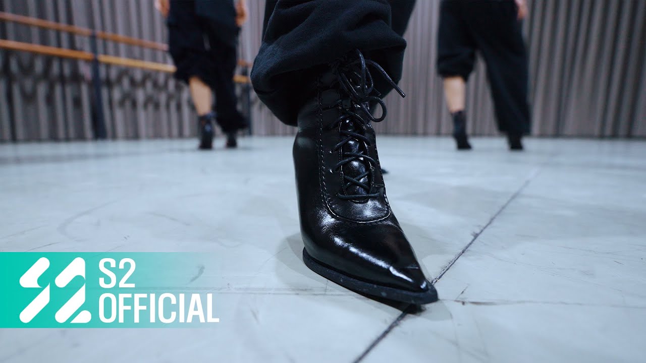 KISS OF LIFE (키스오브라이프) | 'Lips Hips Kiss' Dance Practice