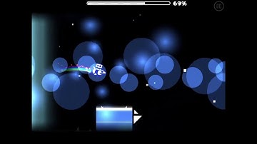 Geometry Dash Level "Blue Rift" by: Serponge 100% complete