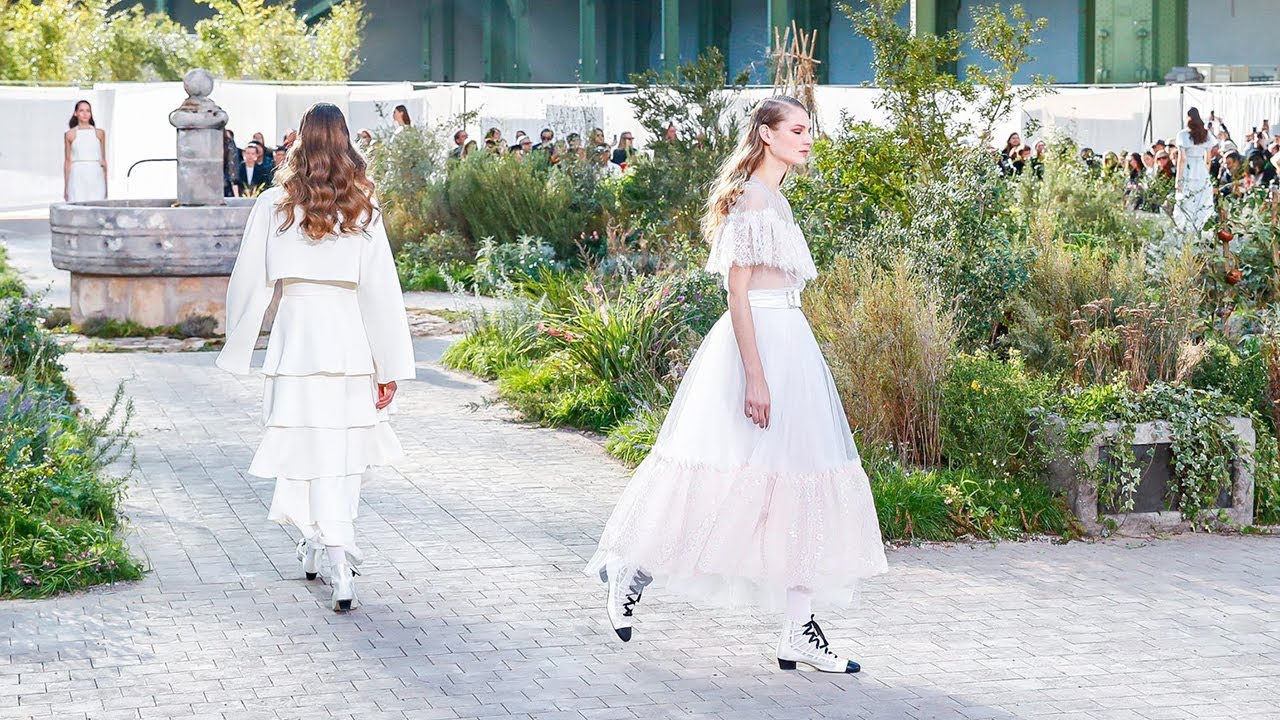 Paris Fashion Week: Chanel's Spring/Summer 2020/2021 Haute Couture  collections - Xinhua