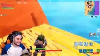 Lebouseuh troll thekairi78 sur Fortnite ( il lui insulte sa mère ) 😂😂😂