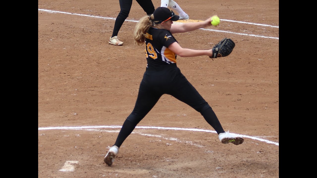Left handed Pitcher Australian National Softball Championships