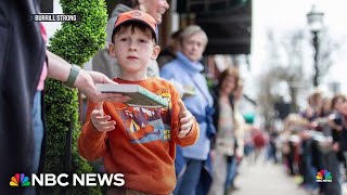 How a Michigan town moved 9,100 books one by one