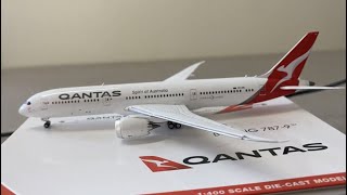 Gemini Jets 1:400 Qantas Boeing 787-9 - YouTube