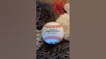 What’s inside an official Major League Baseball? #mlb #baseball
