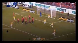 Kahvecis Freekick Against Losc Lille