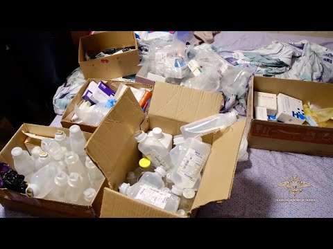 В Красноярском крае полицейские задержали подозреваемых в оказании нелегальных услуг