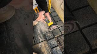 Precision Process Of Installing Outdoor Led Lights.