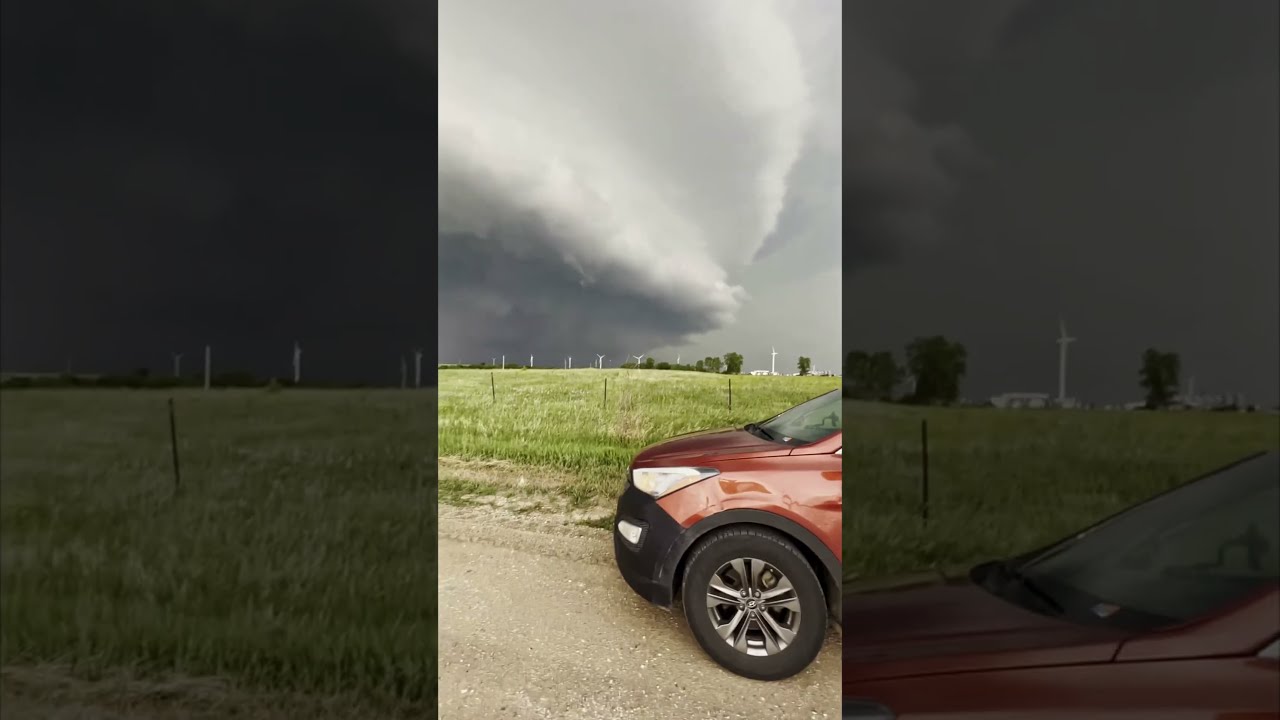 Look At That STORM Stormchasing Kansastornado Supercell