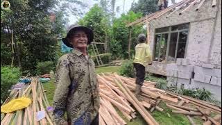 Thank God, the renovation of Grandma's house has started, but what about Mom?