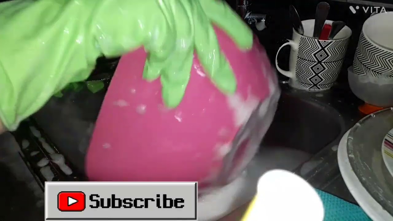 ASMR Washing Dishes with a Green Rubber Gloves relaxing sounds