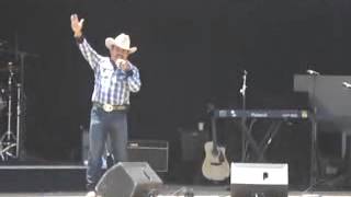 Juan Gudiño - Coros Pentecostales Con Banda