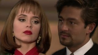 A Usurpadora | Paulina se veste e age igual a Paola no aniversário de Carlos Daniel